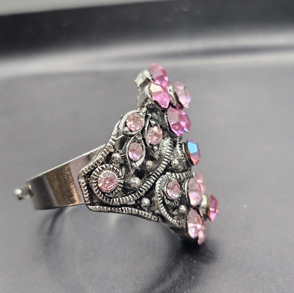 Flower Ring - Picture 2 of 5
